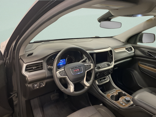 Used 2023 GMC Acadia SLE w/ Driver Convenience Package AWD/4WD image 7