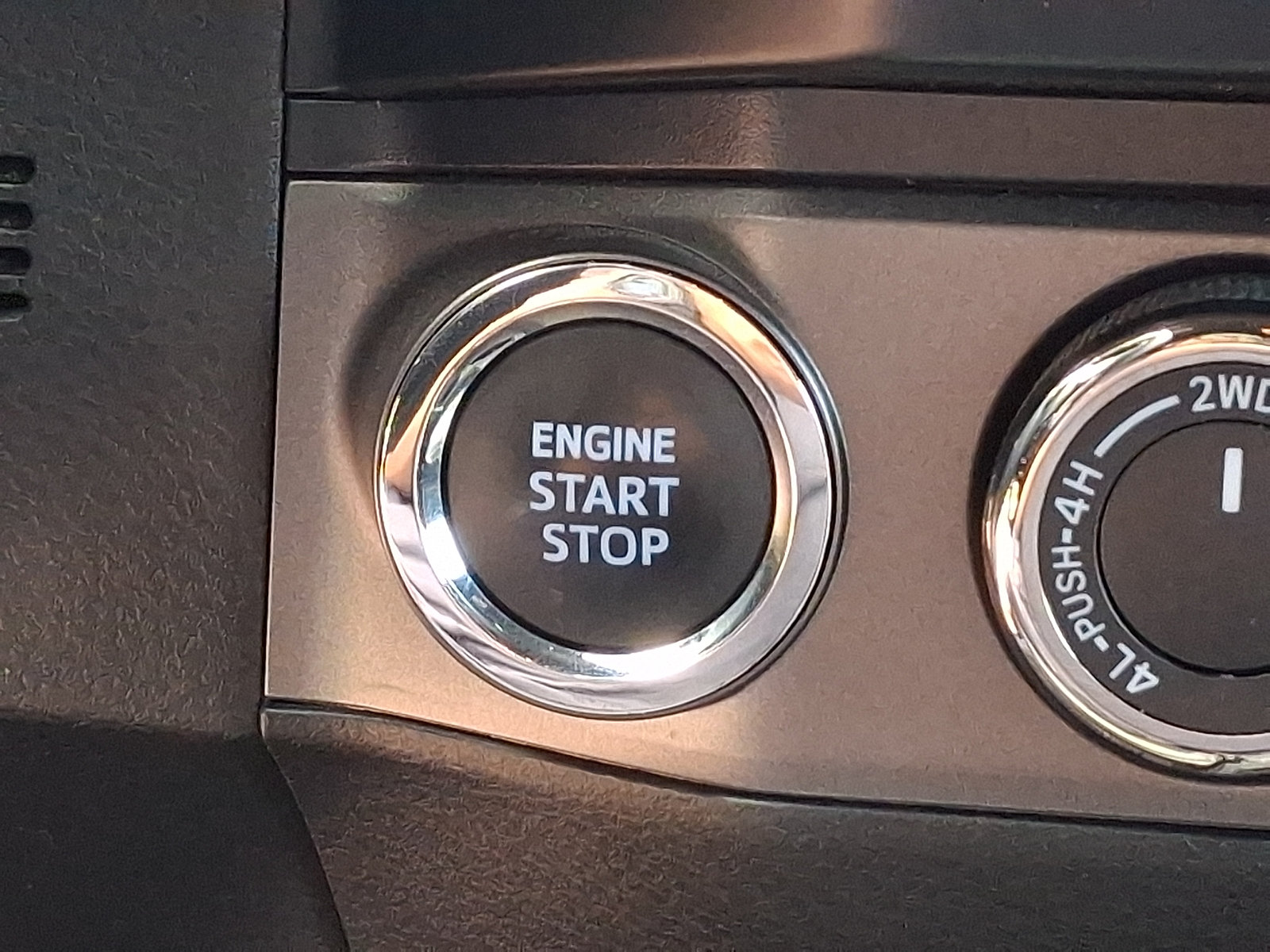 Used 2023 Toyota Tacoma TRD Off-Road AWD/4WD image 23