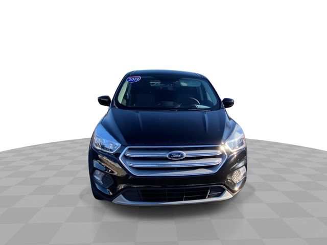 Used 2019 Ford Escape SE image 3