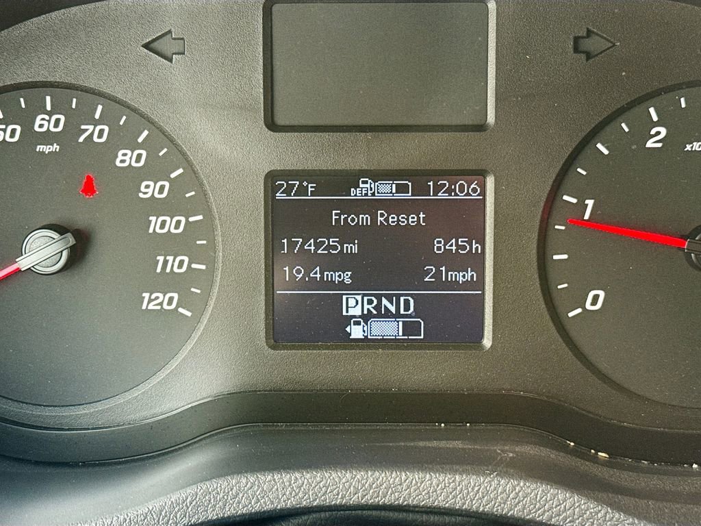 Used 2023 Mercedes-Benz Sprinter 144 Cargo image 12