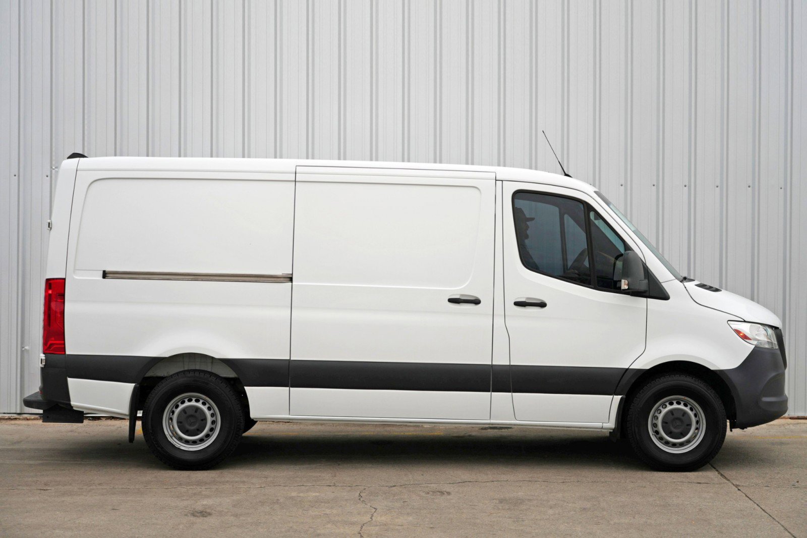 Used 2021 Mercedes-Benz Sprinter 2500 w/ Driver Convenience Package image 36