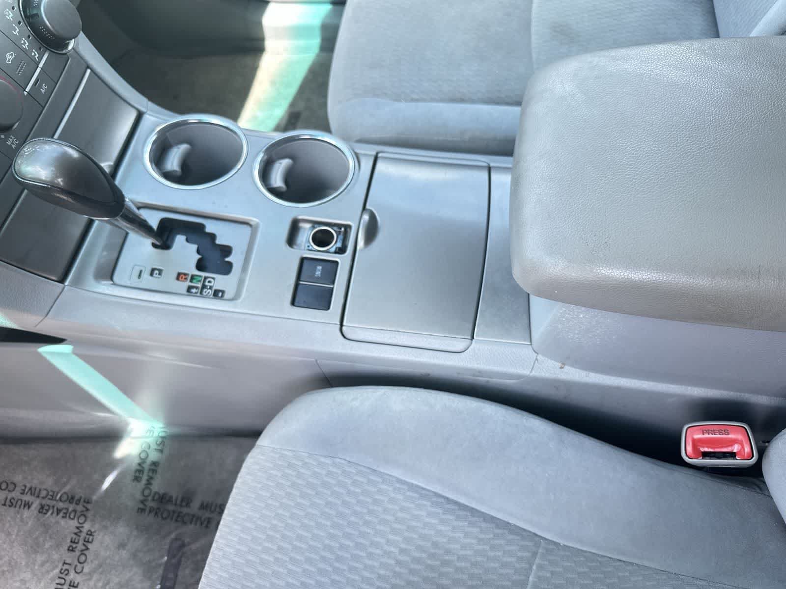 Used 2010 Toyota Highlander 2WD w/ Convenience Pkg image 19