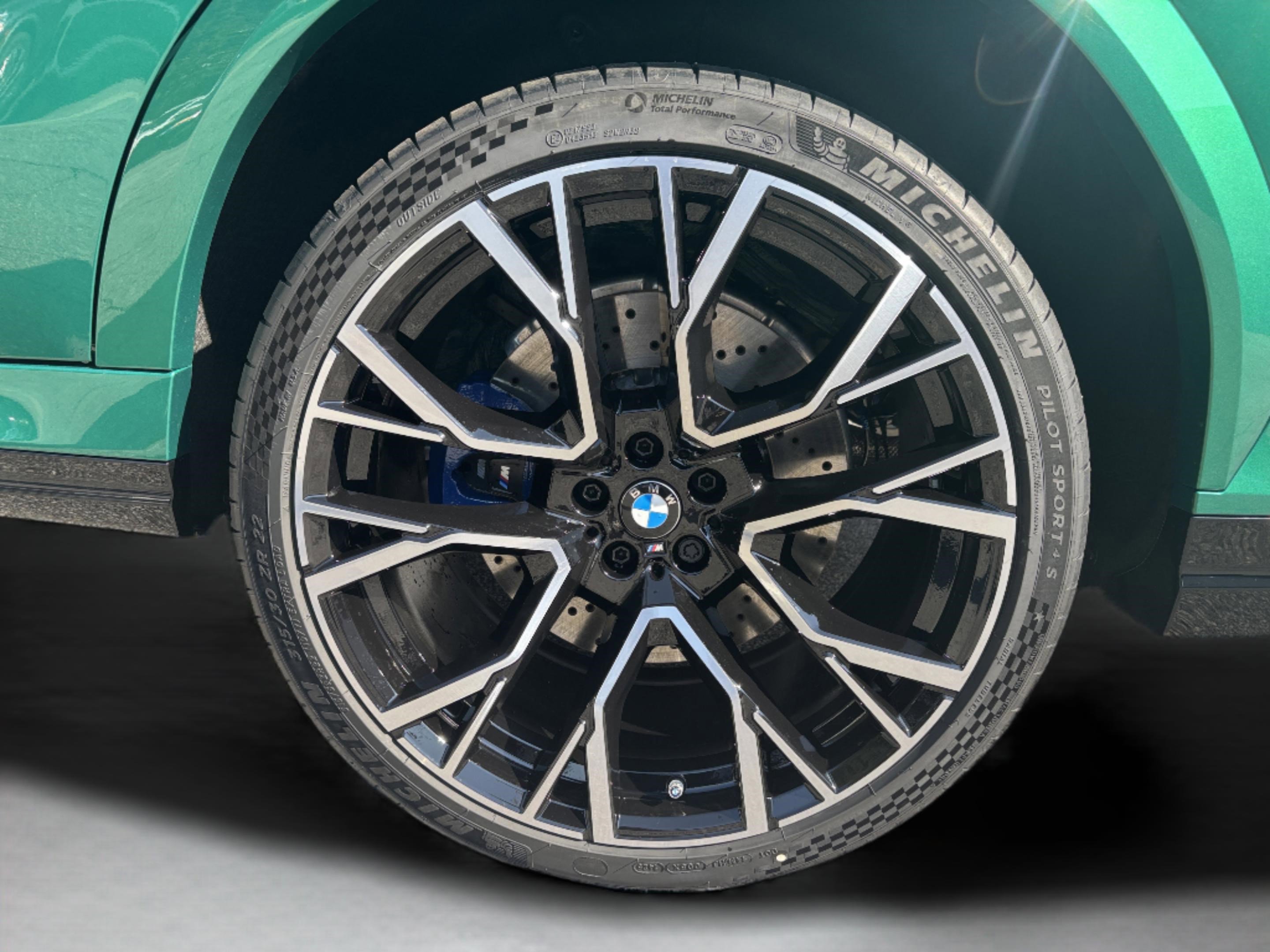 New 2026 BMW X6 M Competition w/ Executive Package image 34