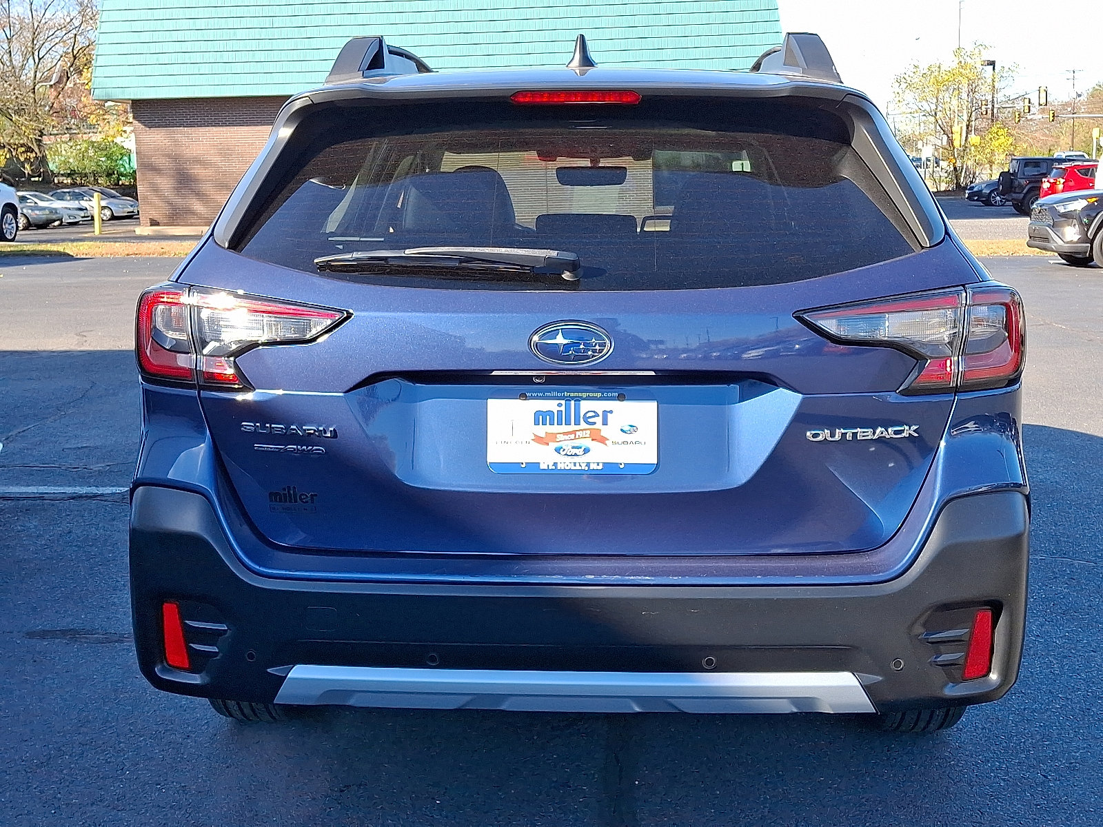 Used 2021 Subaru Outback Limited image 5