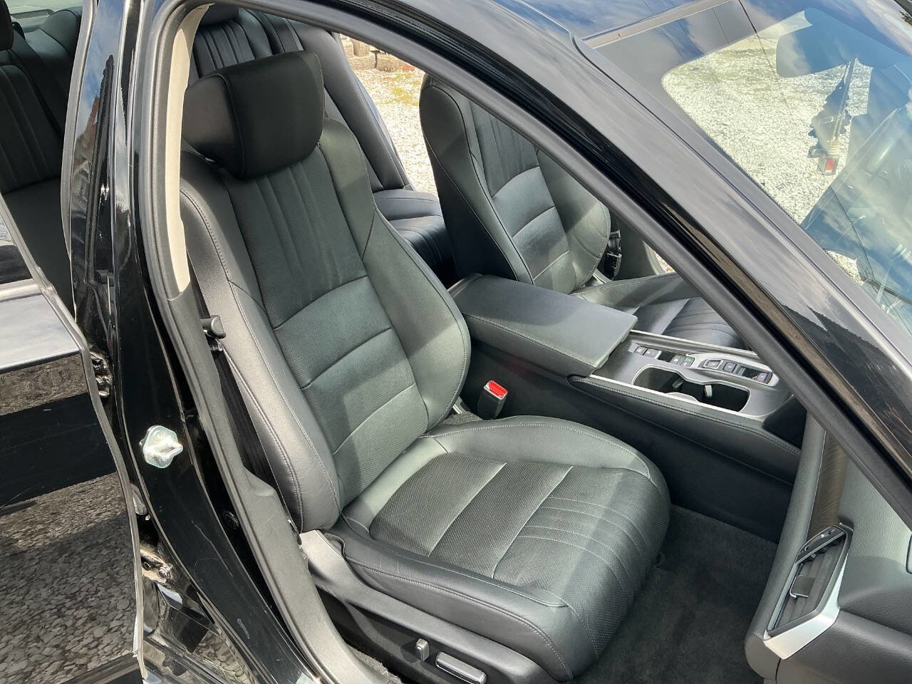 Used 2021 Honda Accord EX-L image 16