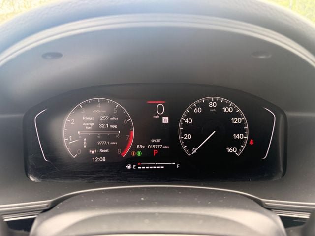Used 2025 Honda Civic Sport image 3