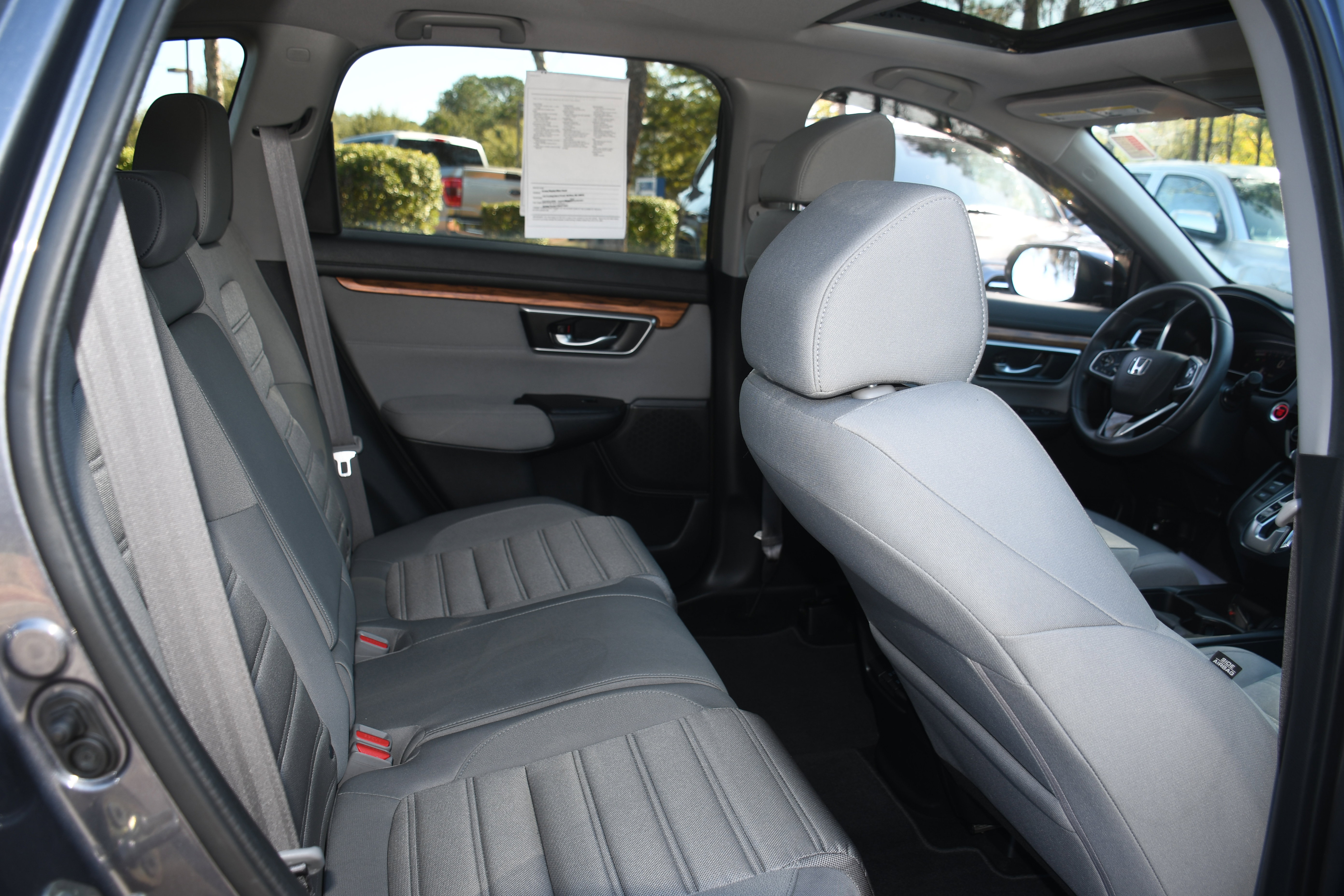 Used 2019 Honda CR-V EX image 19