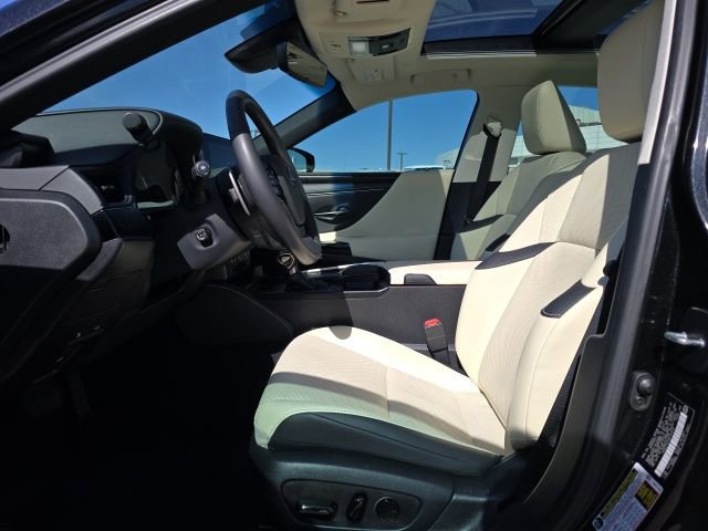 Used 2022 Lexus ES 350 w/ Premium Package image 11
