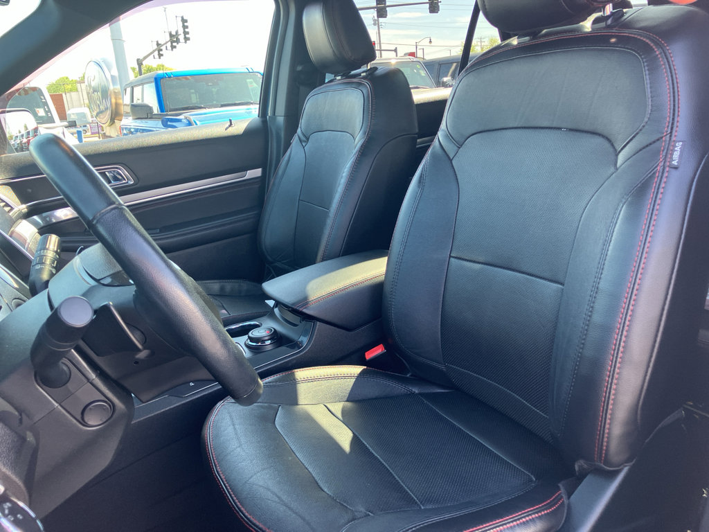 Used 2018 Ford Explorer Sport w/ Equipment Group 401A image 30