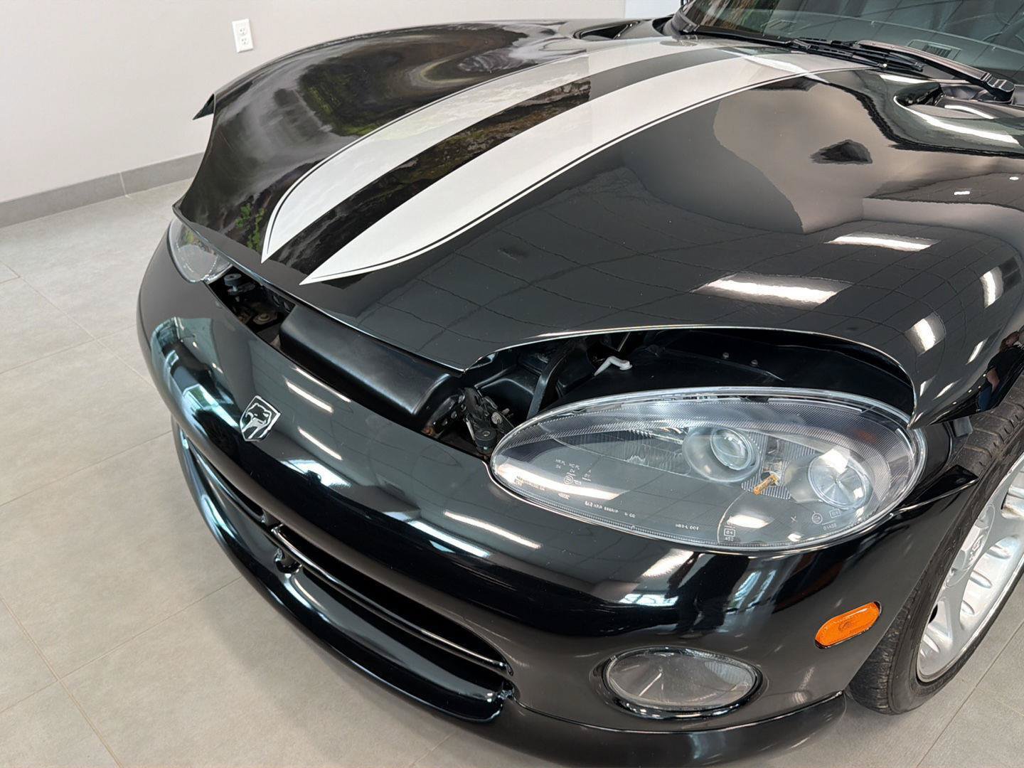Used 1996 Dodge Viper RT/10 RWD image 24