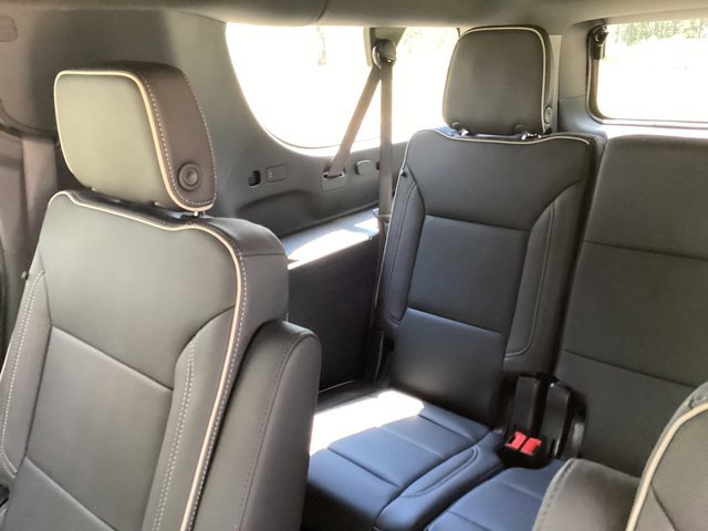 New 2025 Chevrolet Suburban Premier w/ Sun And Tow Package image 22