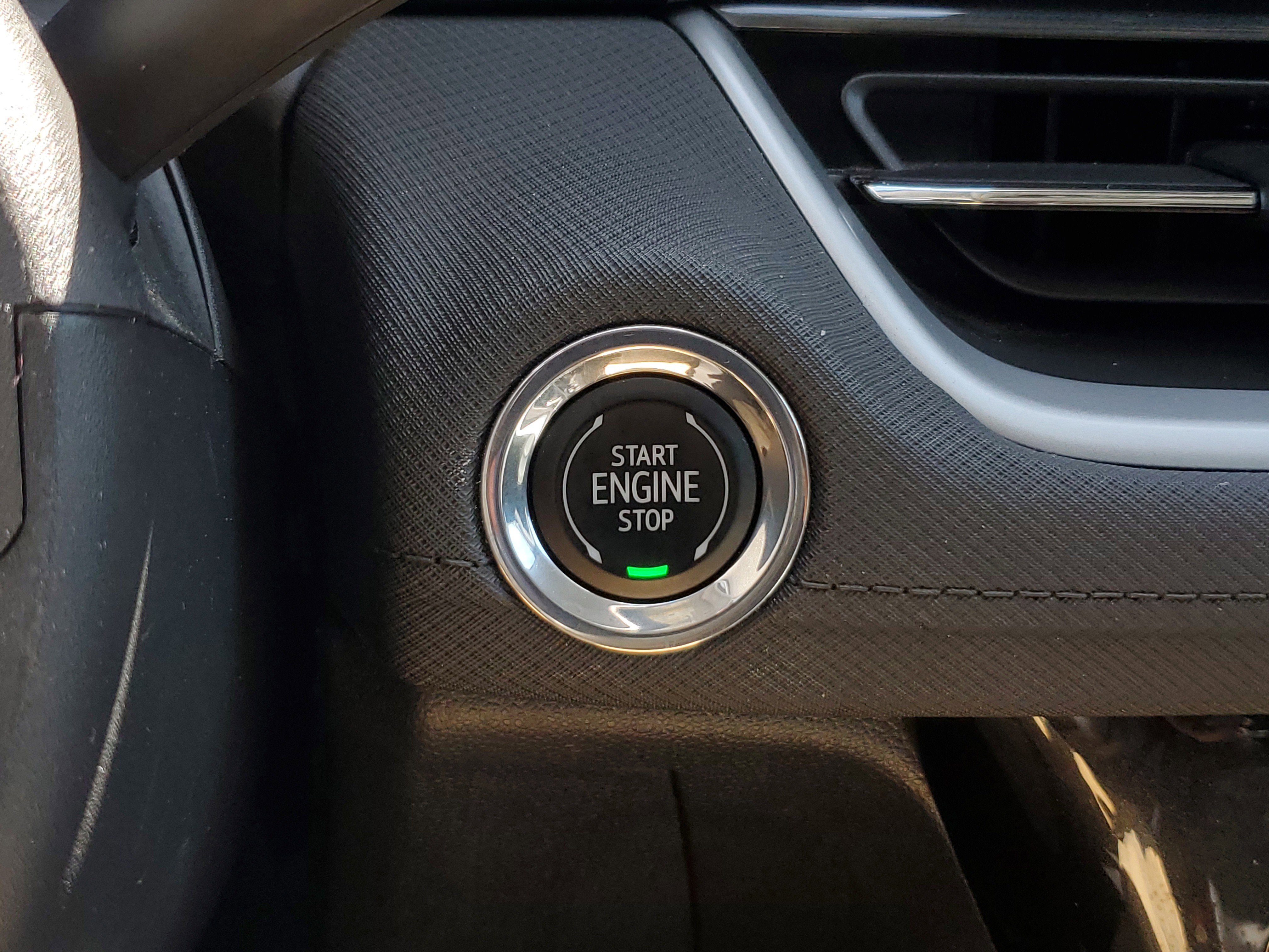 Used 2025 Chevrolet TrailBlazer LT FWD image 30