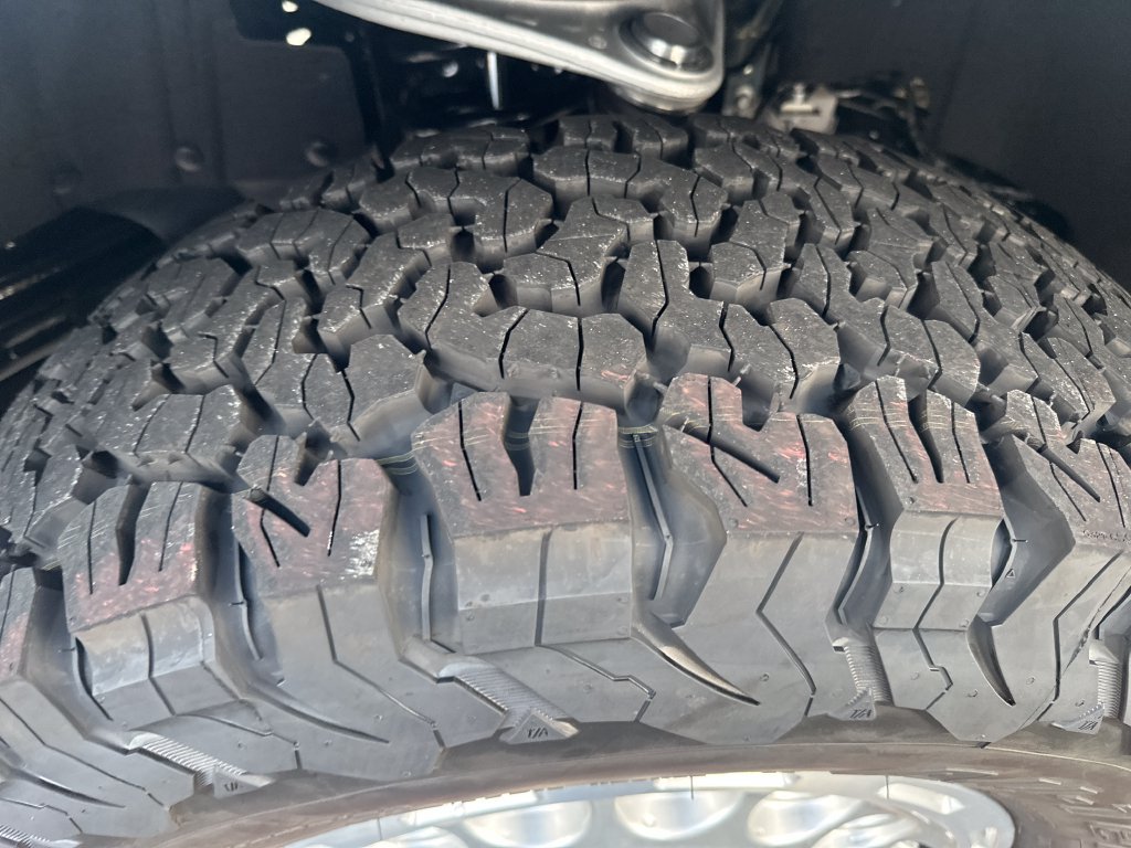 Used 2025 Ford Bronco Outer Banks AWD/4WD image 25