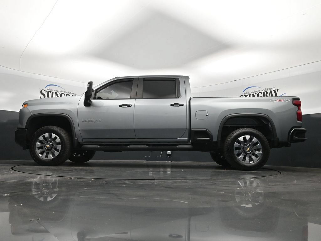 Used 2024 Chevrolet Silverado 2500 Custom w/ Custom Convenience Package AWD/4WD image 29