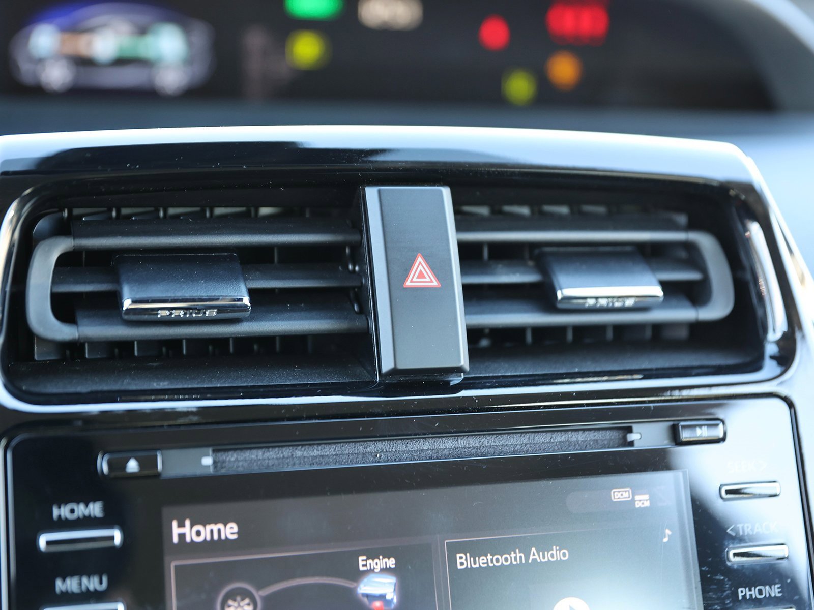 Used 2022 Toyota Prius Prime LE image 25