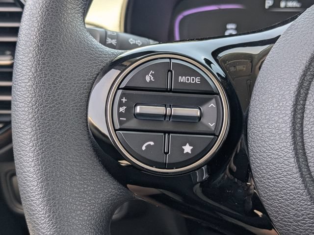 Certified 2025 Kia Soul S FWD image 29