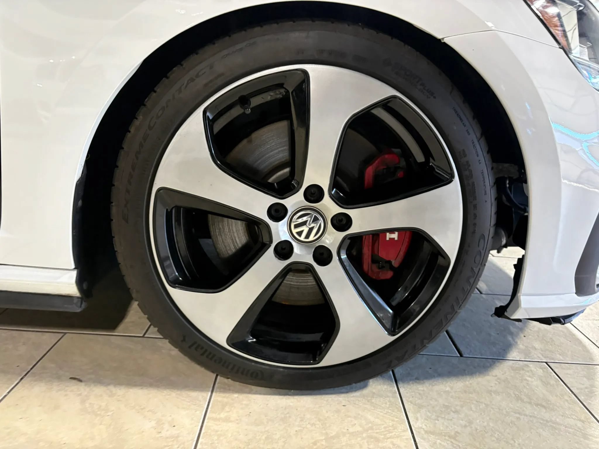 Used 2019 Volkswagen GTI S FWD image 35