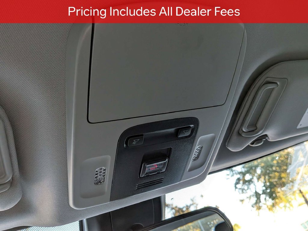 Used 2024 Toyota Camry SE FWD image 21