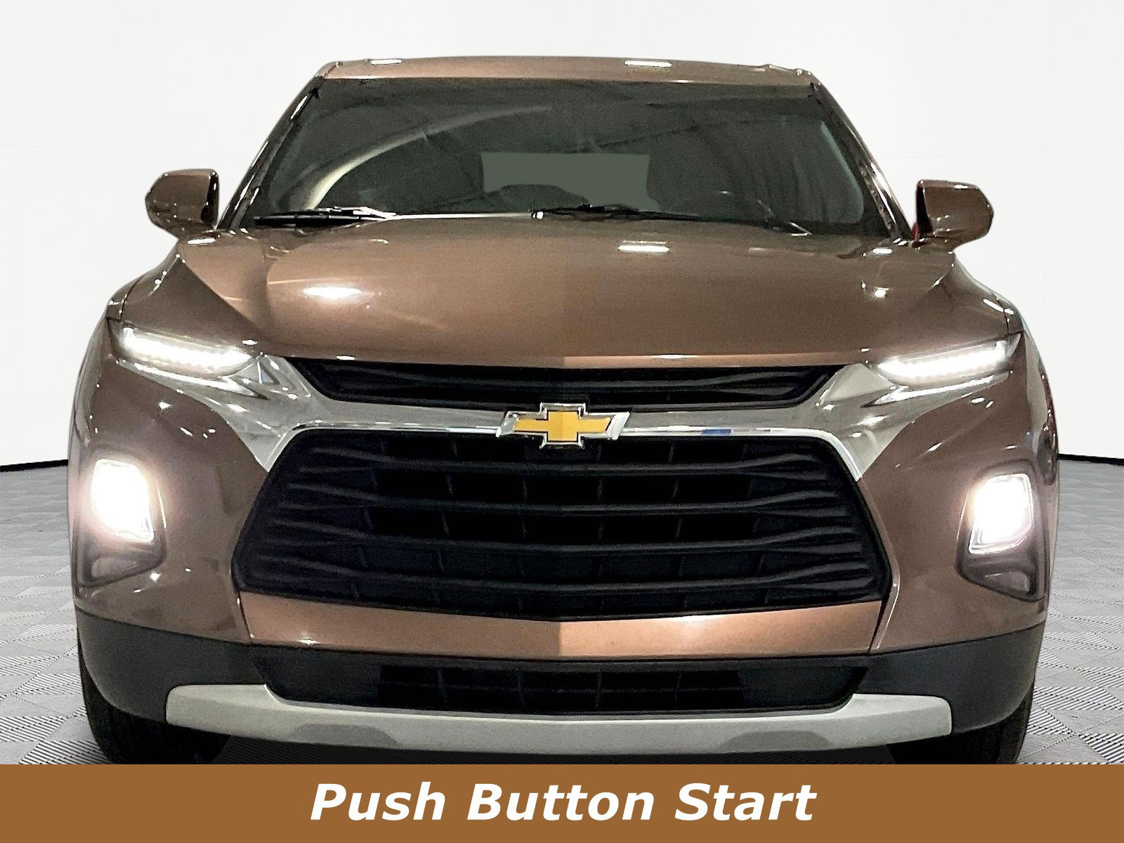 Used 2019 Chevrolet Blazer LT w/ LPO, Cargo Package FWD image 2