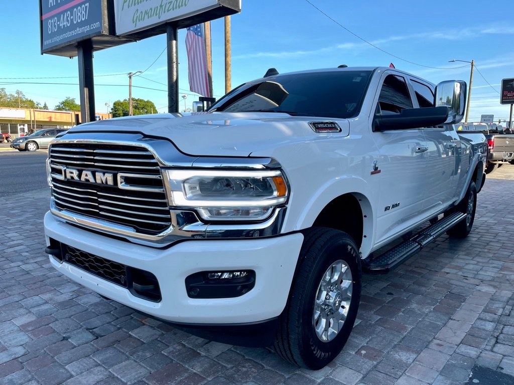 Used 2020 RAM 3500 Laramie AWD/4WD image 5