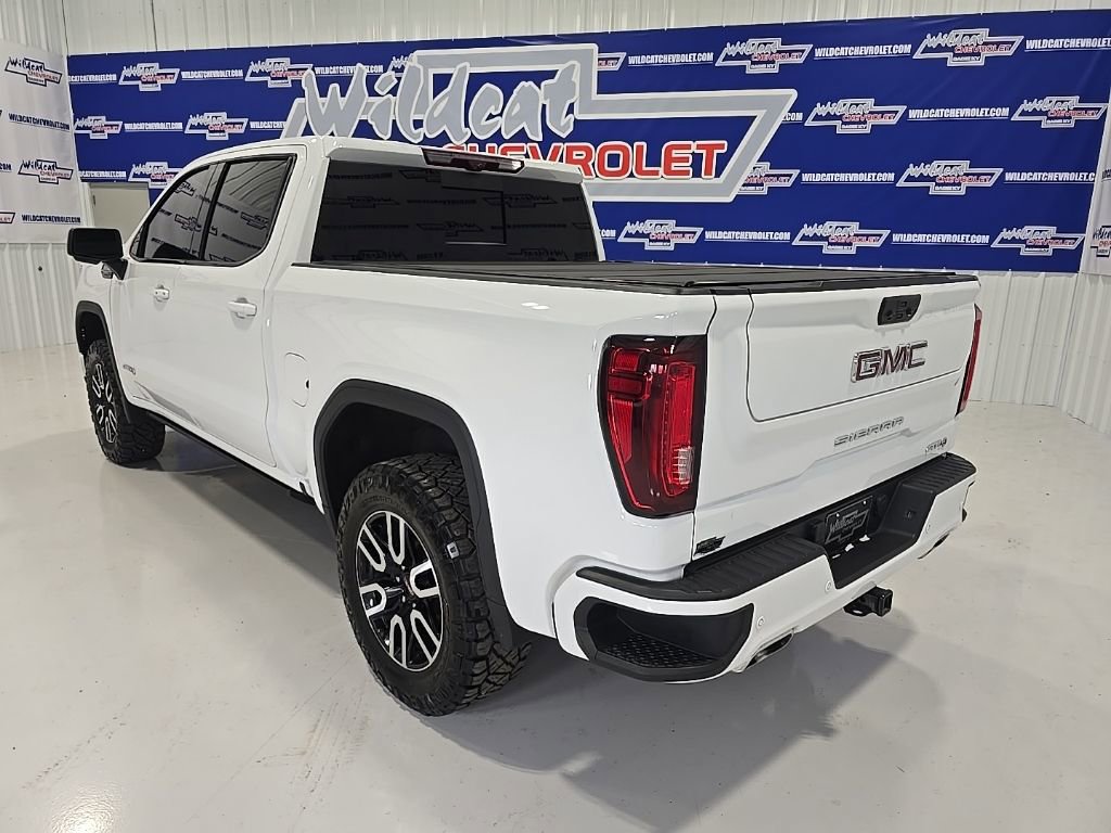 Used 2024 GMC Sierra 1500 AT4 w/ Technology Package image 6