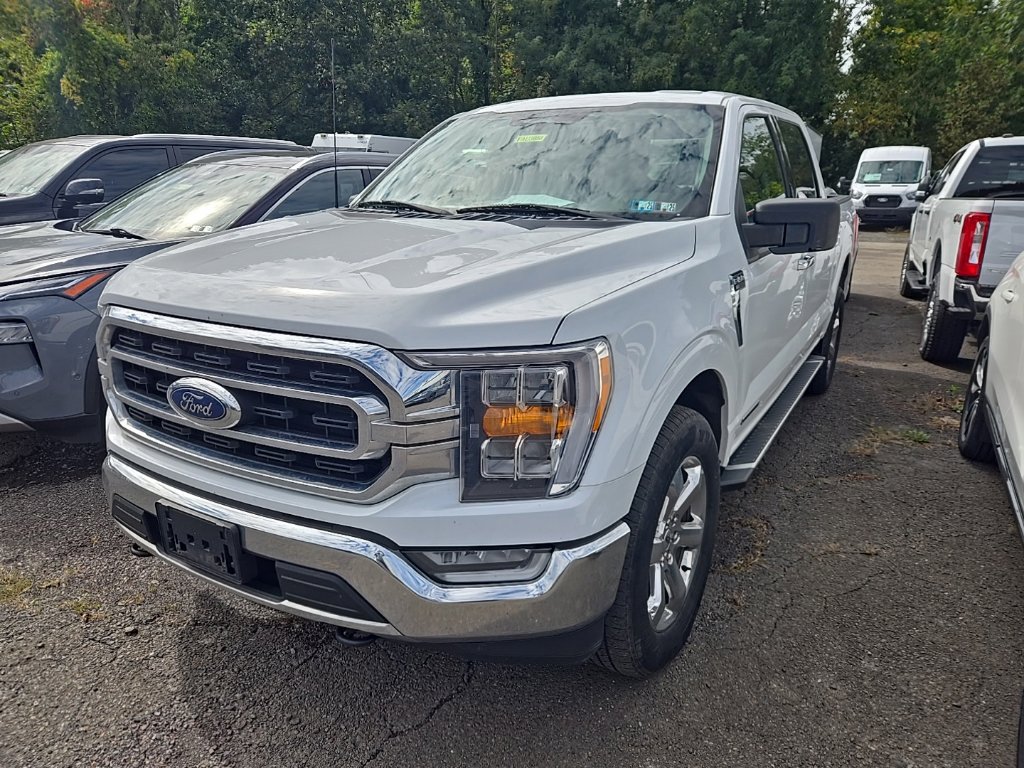 Used 2022 Ford F150 XLT w/ Equipment Group 302A High AWD/4WD image 3