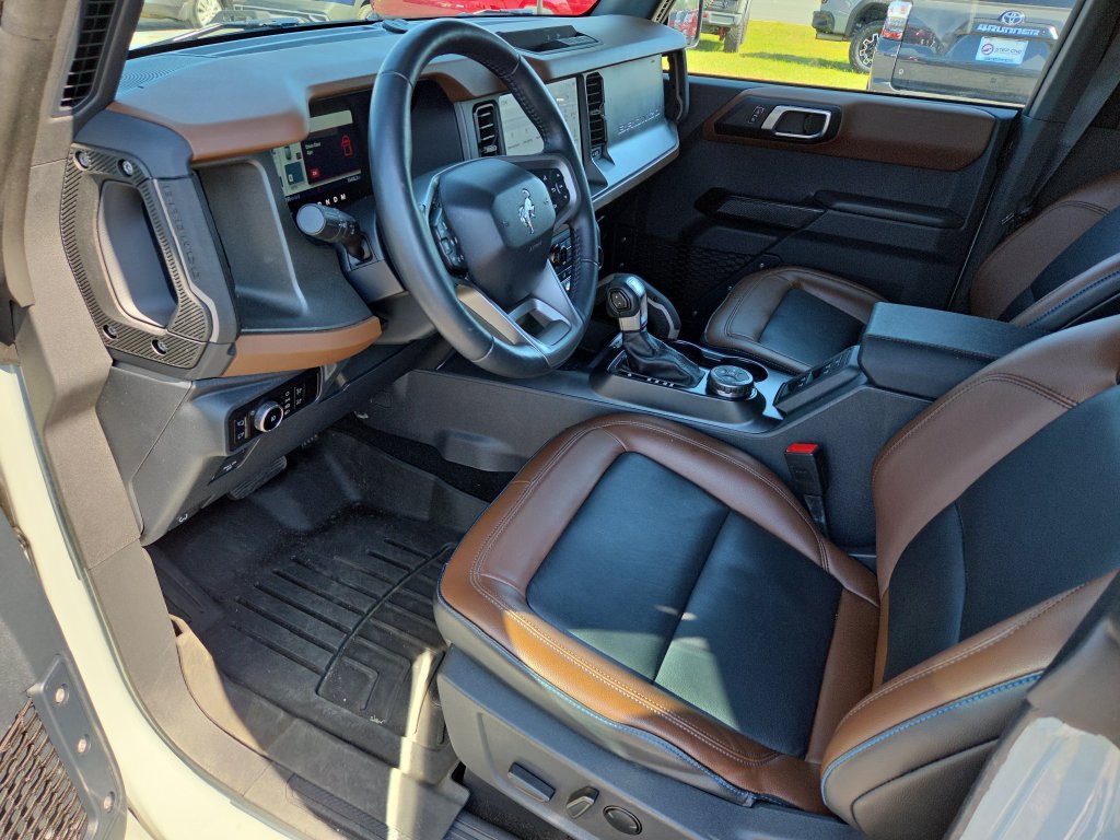 Certified 2024 Ford Bronco Outer Banks AWD/4WD image 11