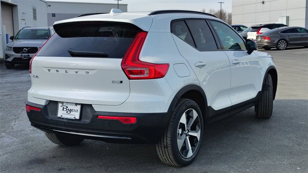 New 2026 Volvo XC40 B5 Plus w/ Protection Package Premier image 3