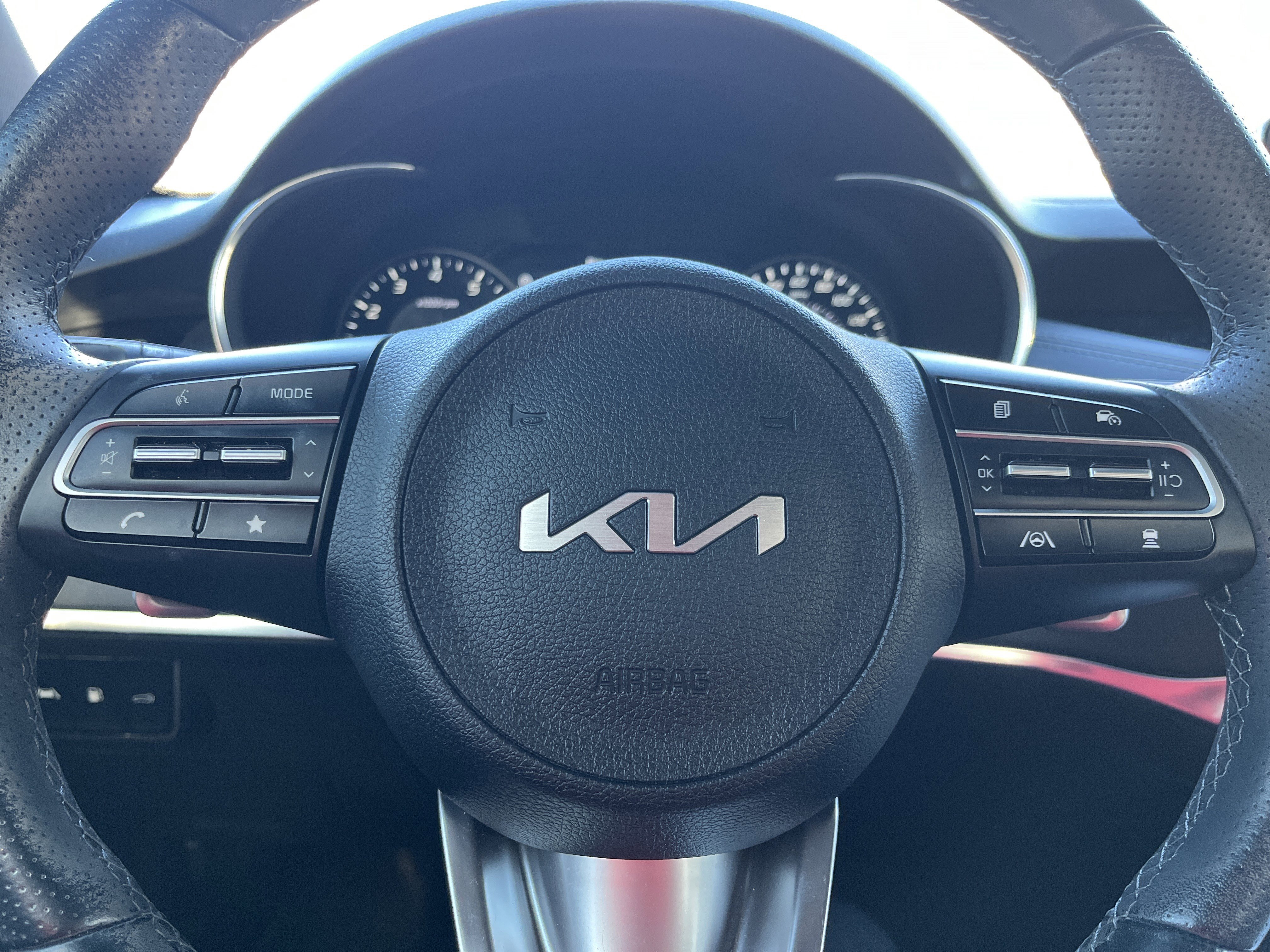 Certified 2023 Kia Stinger GT2 image 12