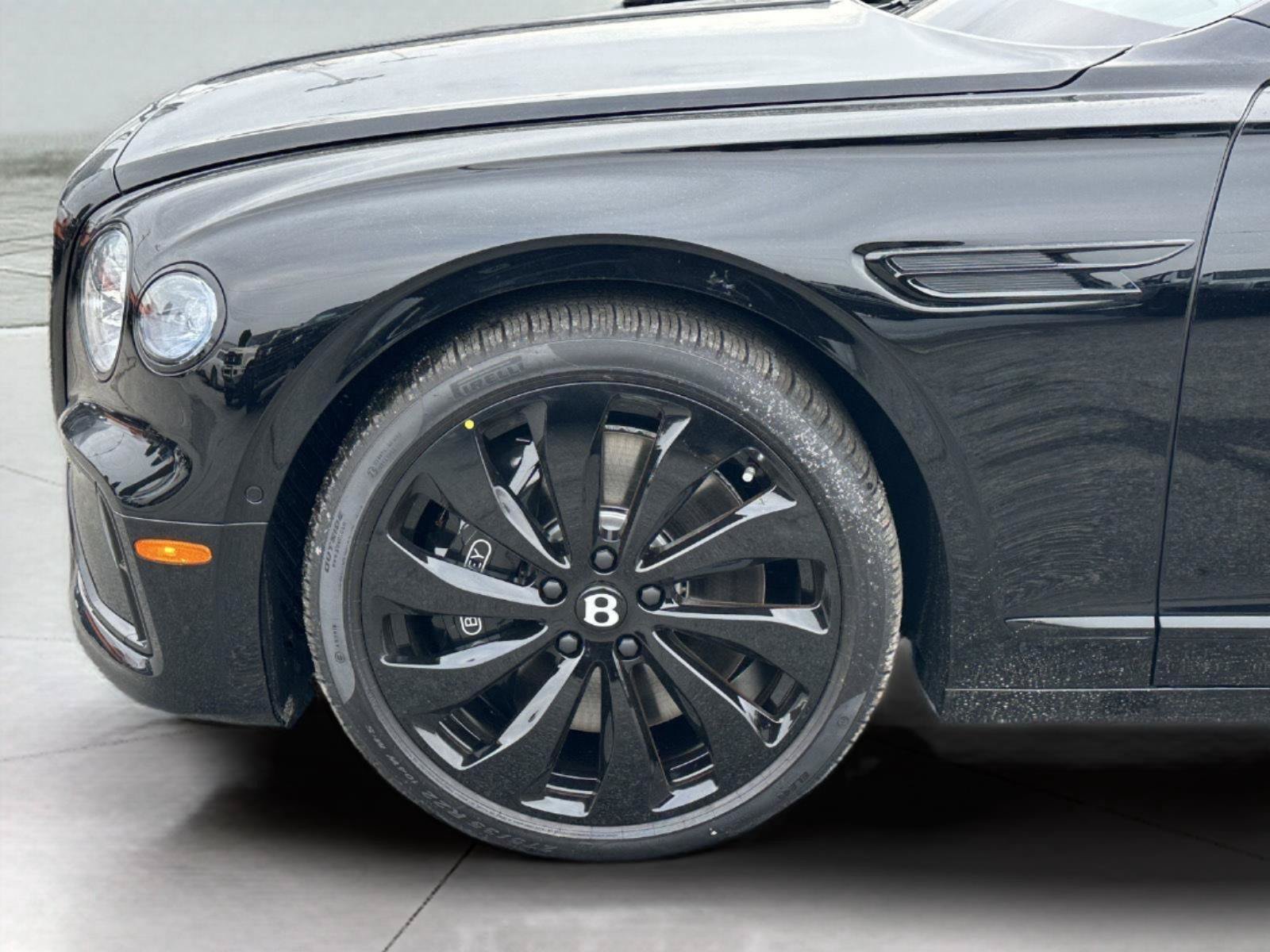 New 2026 Bentley Flying Spur V8 AWD/4WD image 66