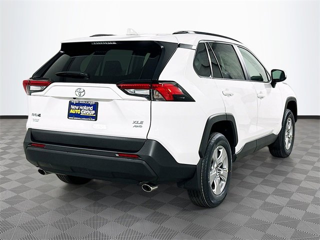 New 2025 Toyota RAV4 XLE image 4