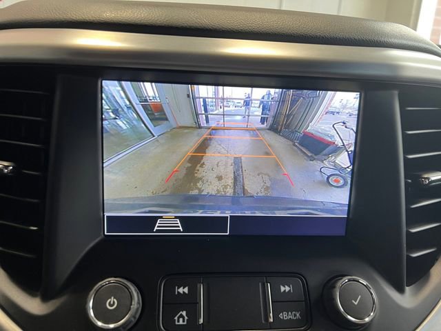 Used 2023 GMC Acadia SLE AWD/4WD image 8