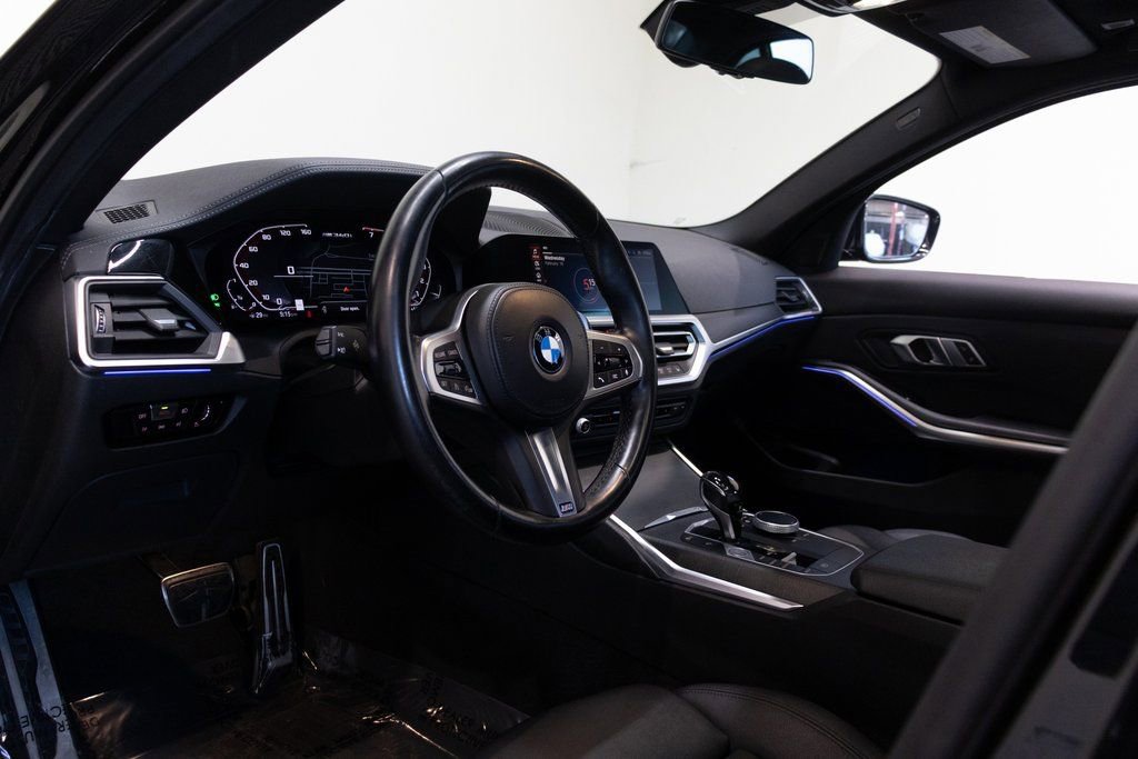Used 2021 BMW M340i w/ Driving Assistance Package image 16