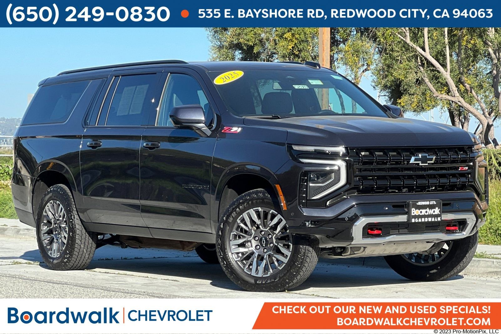 Used 2025 Chevrolet Suburban Z71 AWD/4WD image 1