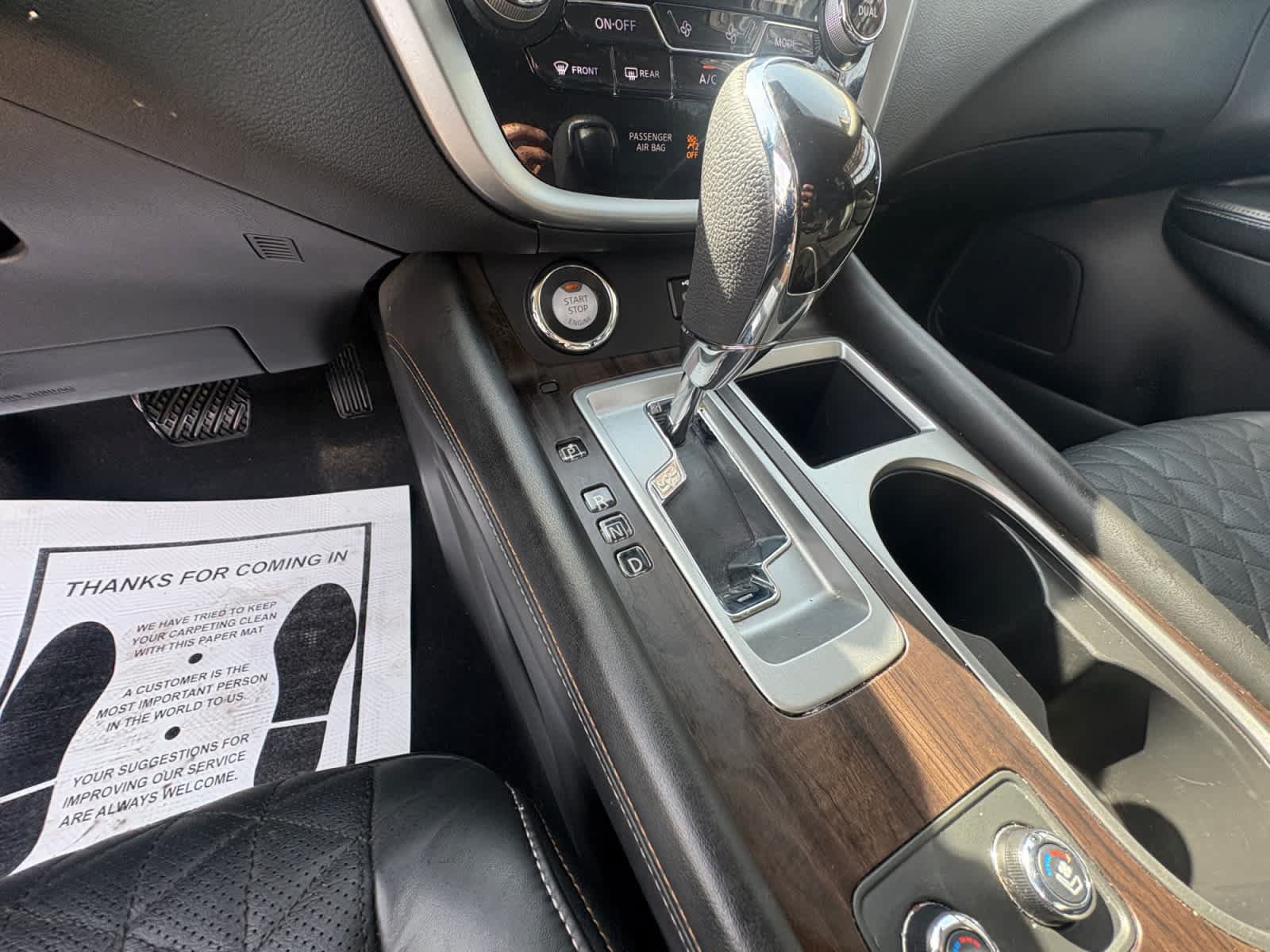 Used 2024 Nissan Murano SV AWD/4WD image 19