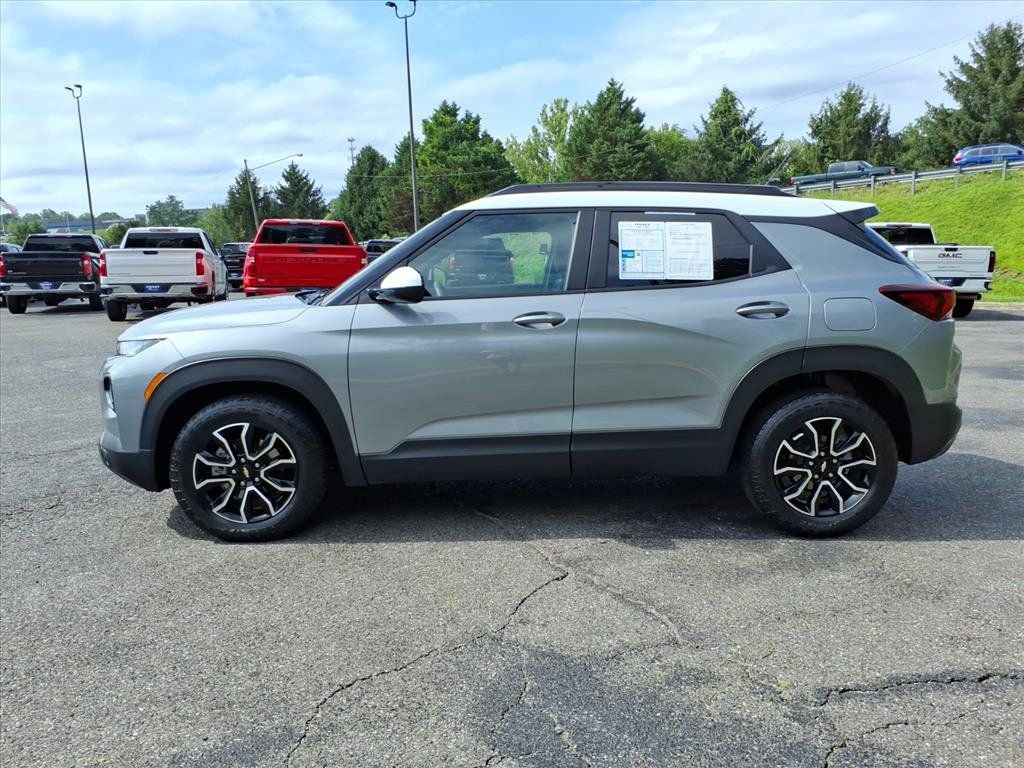 Used 2023 Chevrolet TrailBlazer ACTIV w/ Convenience Package FWD image 6