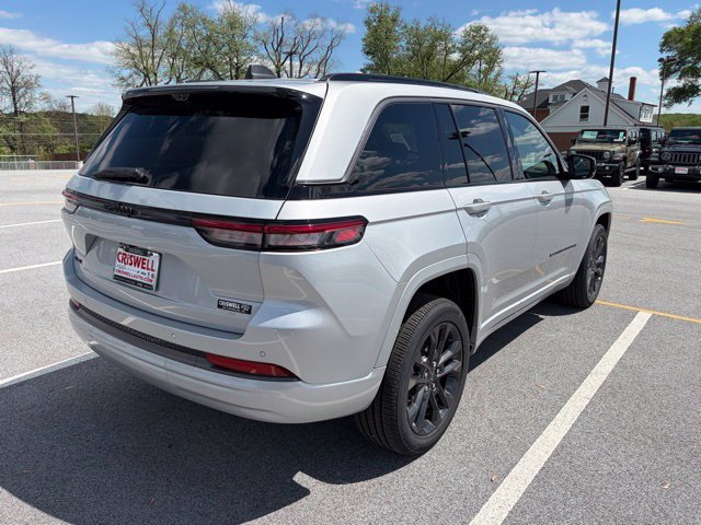 New 2026 Jeep Grand Cherokee Limited AWD/4WD image 8