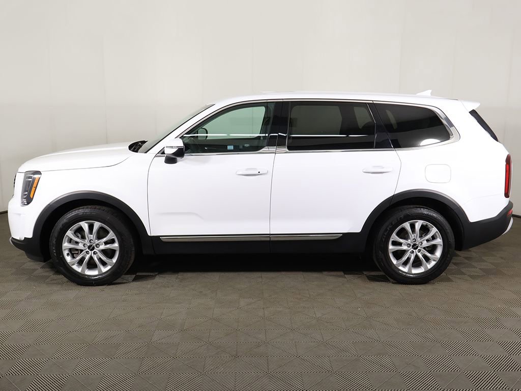 Used 2022 Kia Telluride LX FWD image 17