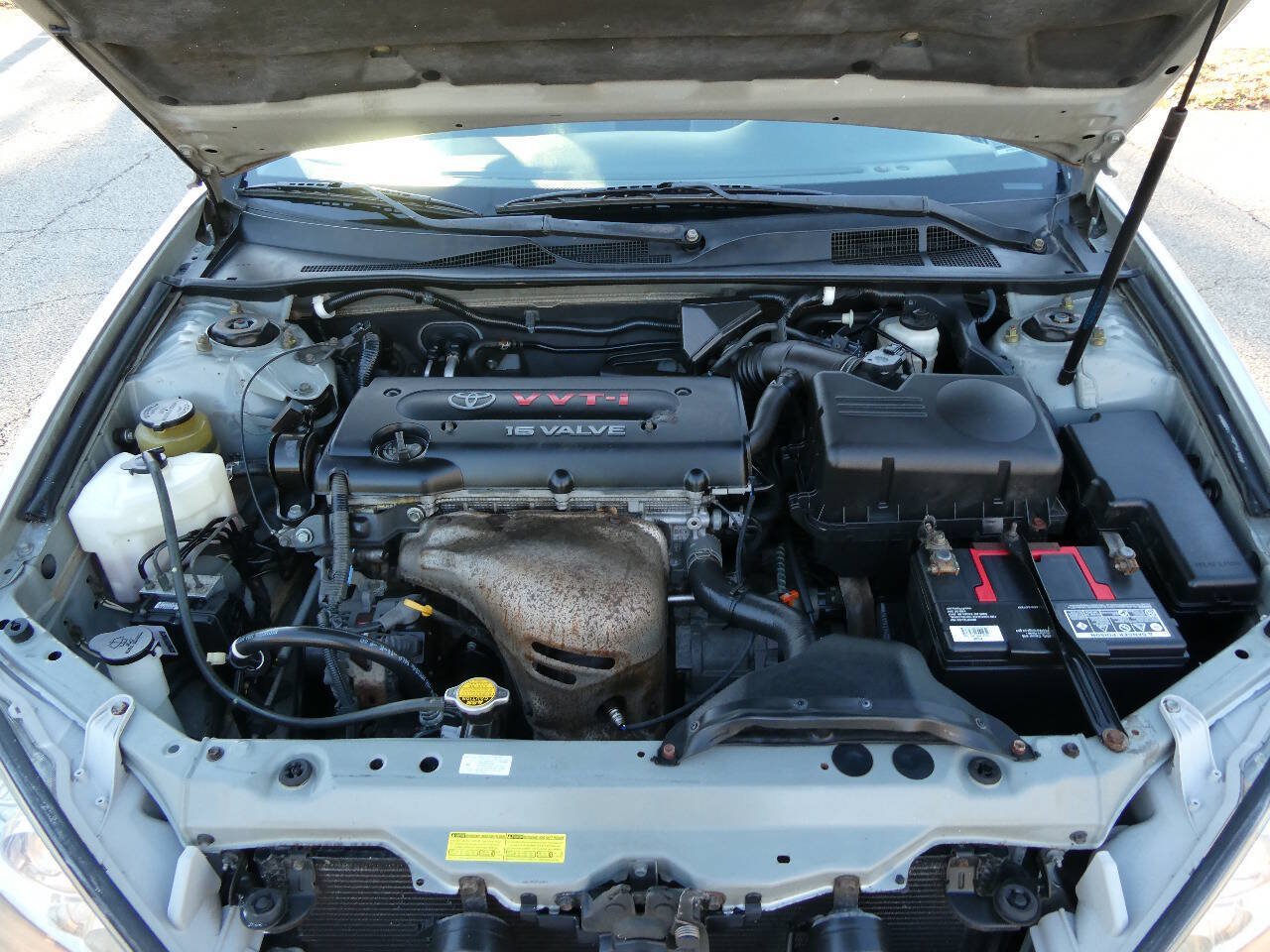 Used 2005 Toyota Camry LE FWD image 28