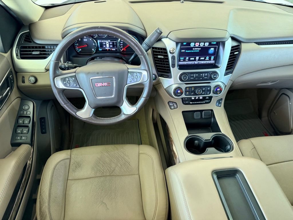 Used 2018 GMC Yukon XL SLT w/ HD Trailering Package RWD image 17