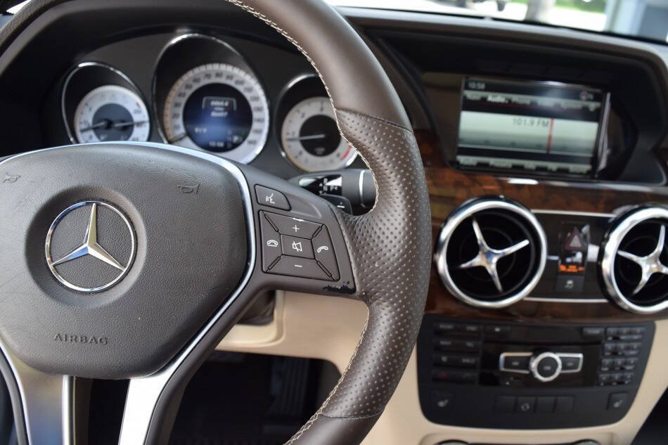 Used 2014 Mercedes-Benz GLK 250 BlueTEC 4MATIC image 64