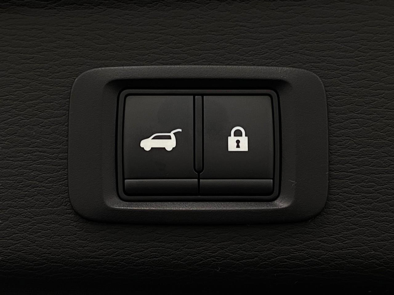 New 2026 Mitsubishi Outlander SE image 6