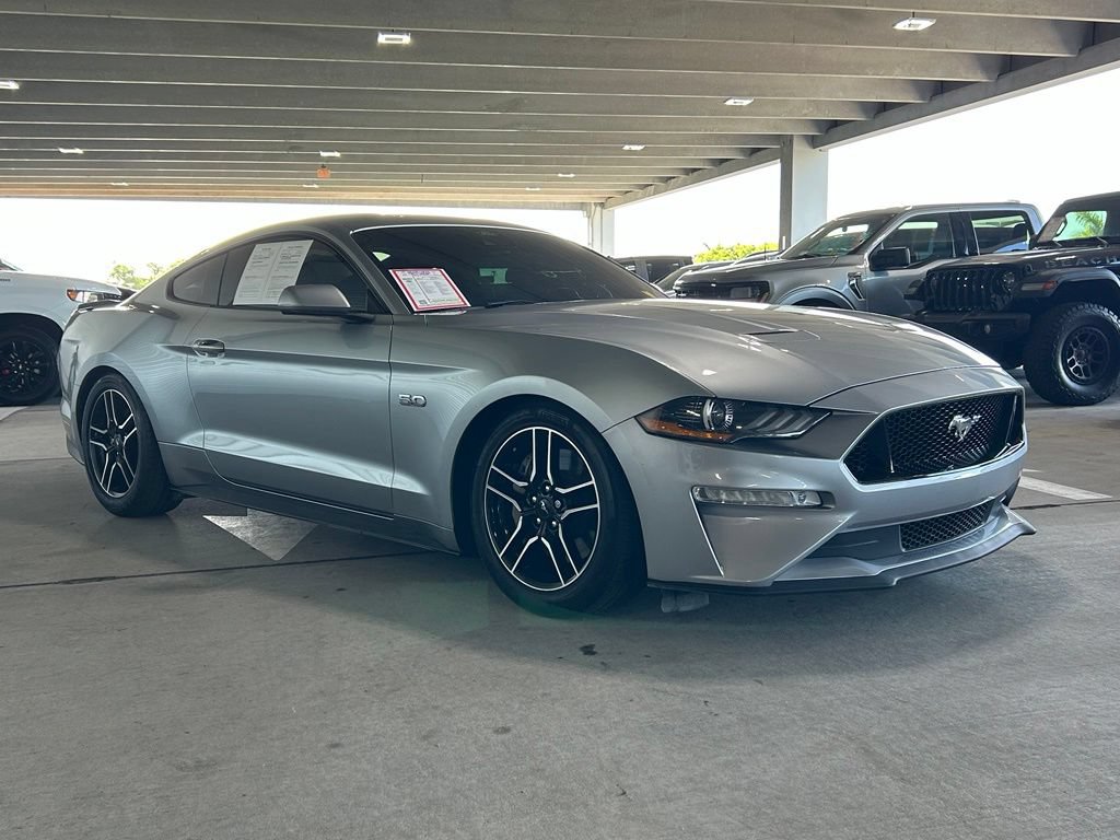 Used 2023 Ford Mustang GT RWD image 3