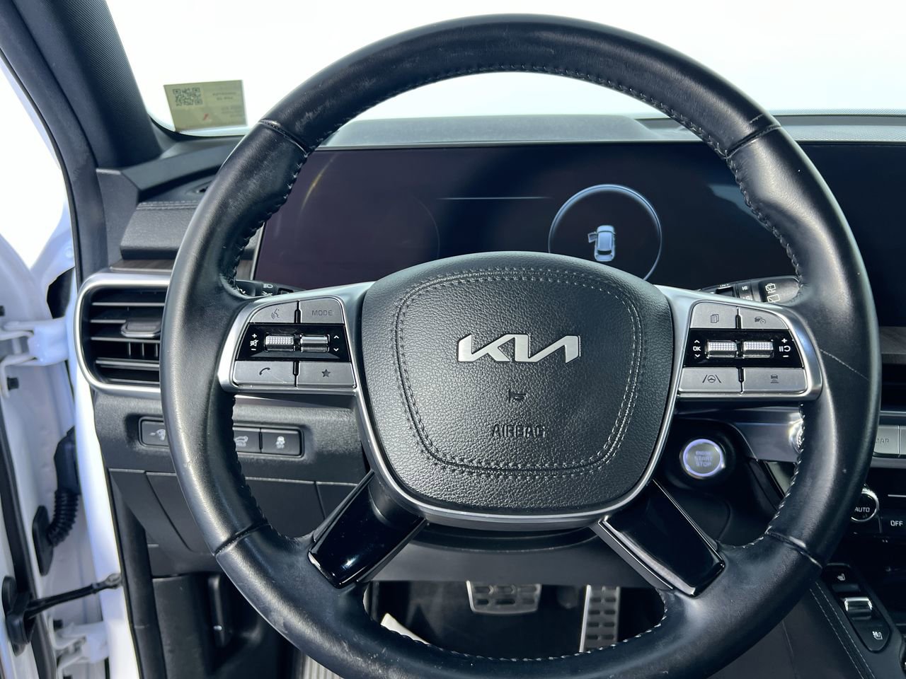 Certified 2024 Kia Telluride SX w/ Towing Package image 15