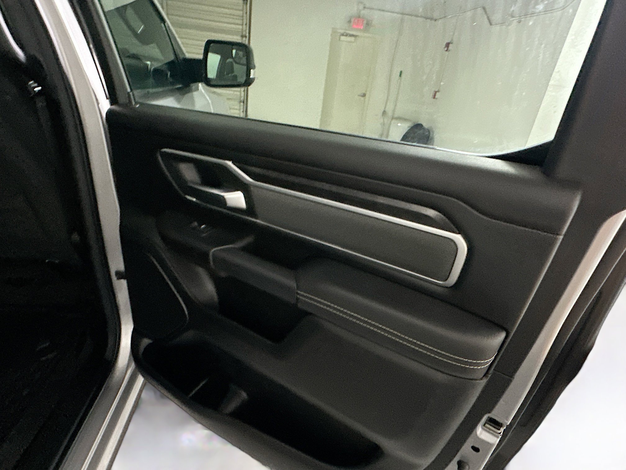 Used 2022 RAM 1500 Big Horn image 10