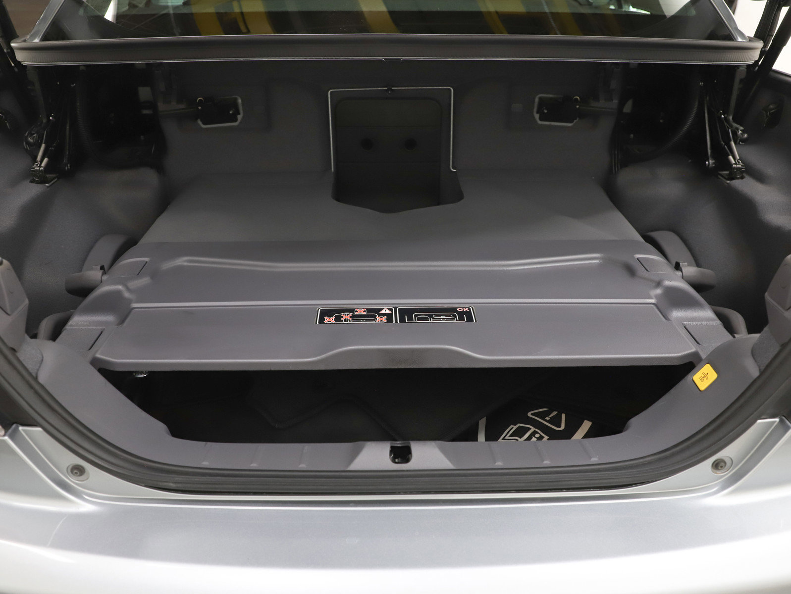 Used 2013 Volvo C70 T5 image 26