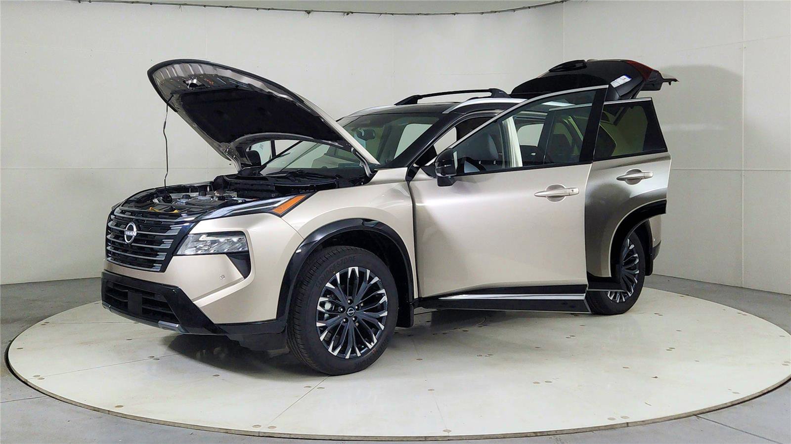 New 2026 Nissan Rogue Platinum w/ Platinum Premium Package AWD/4WD image 10
