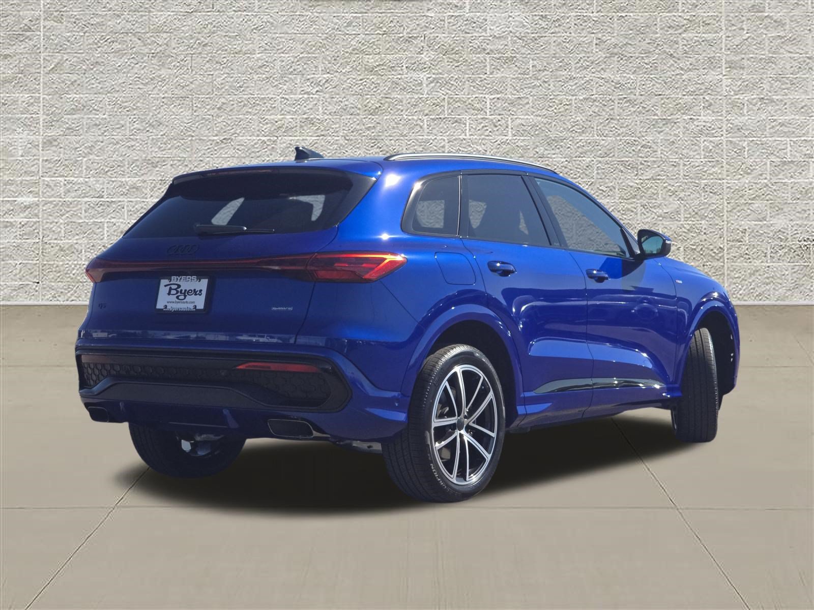 New 2026 Audi Q5 Premium Plus AWD/4WD image 7