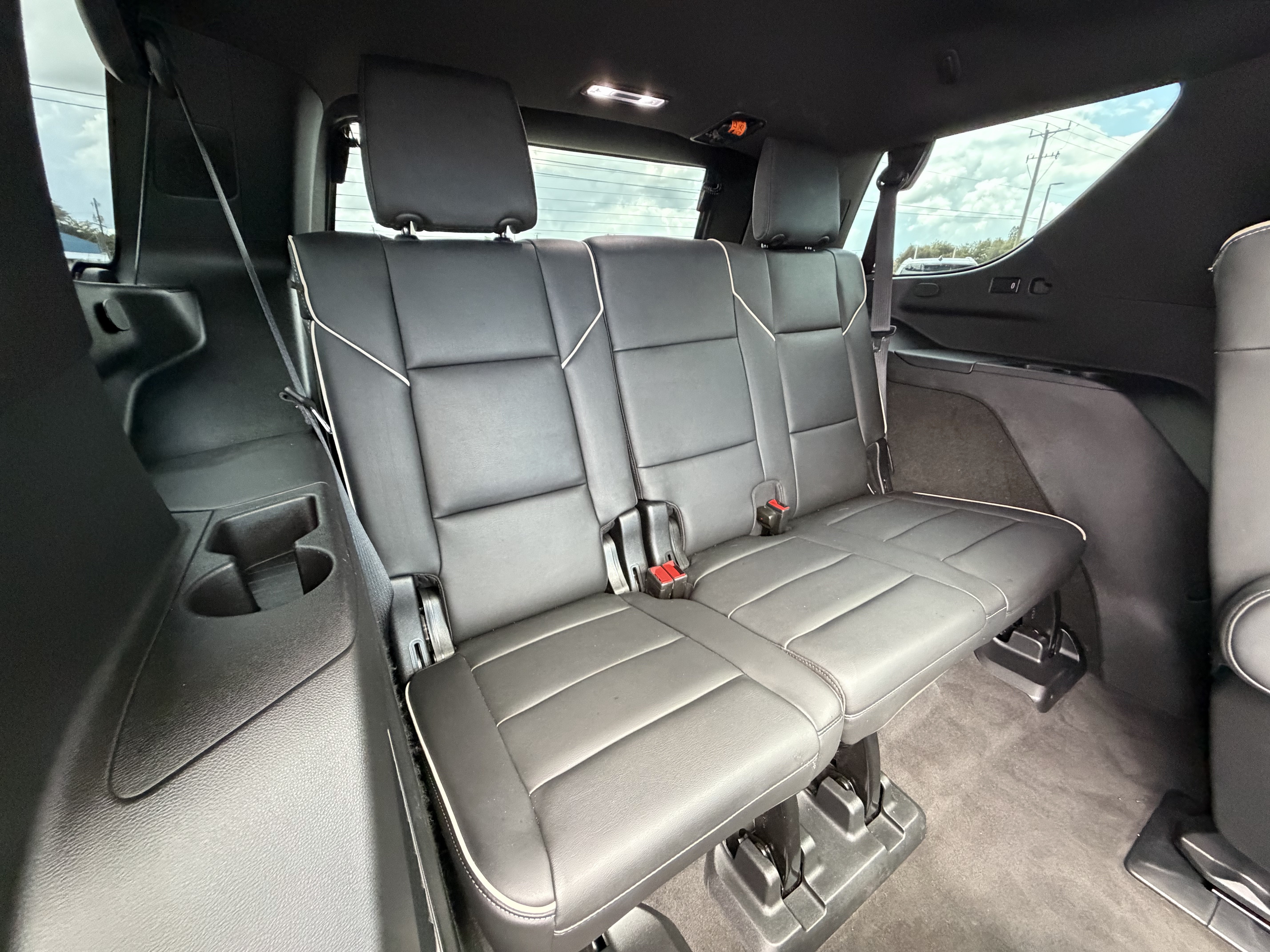 Certified 2024 Cadillac Escalade Sport w/ LPO, ONYX Package AWD/4WD image 18