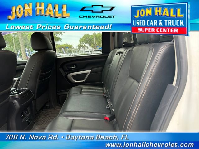 Used 2018 Nissan Titan SV w/ SV Convenience Package RWD image 24